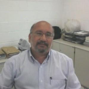 Professor Benedito Oliveira Júnior